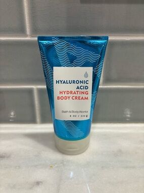 Bath & Body Works Hyaluronic Acid Hydrating Body Cream - Blue
